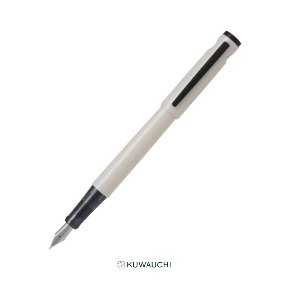パイロット　万年筆　ライティブ(FLT-2SR)のオフホワイト。