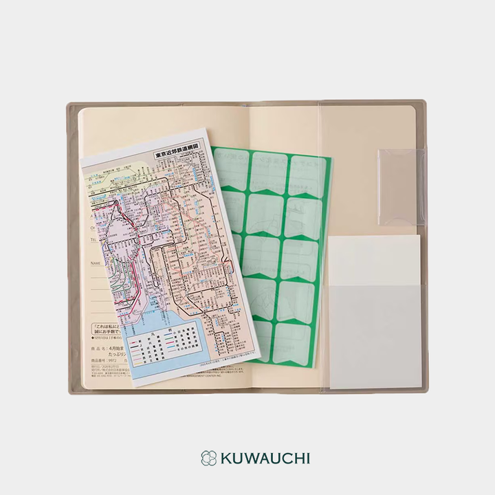 2026年4月始まり　PAGEM by NOLTY ペイジェムファミリー×マンスリーたっぷりスリム（9972）インデックス、路線図も付属しています。