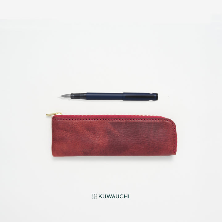 ペンケース：レッド、ペン：ネイビー