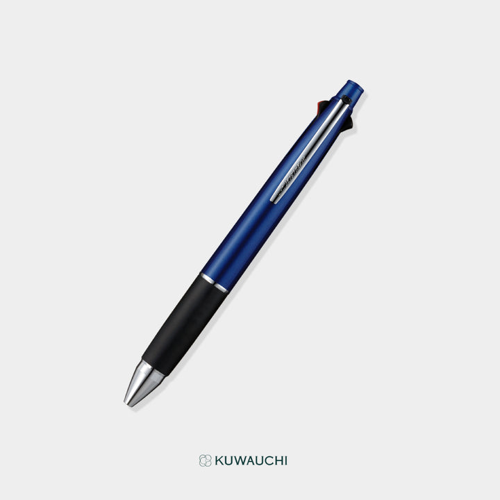 文具クワウチが販売する三菱鉛筆　多機能ボールペン　ジェットストリーム 4＆1　ボール径0.7mm　ネイビー全体像です。