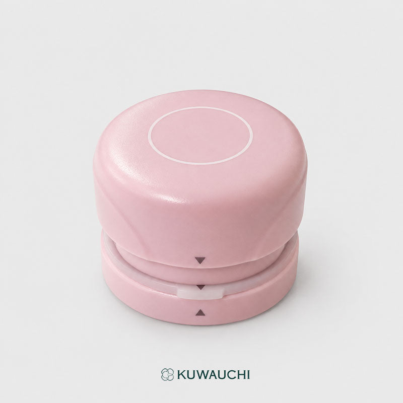 文具クワウチが販売するクツワ「マグネット式クラフトパンチ丸型」全体像です。